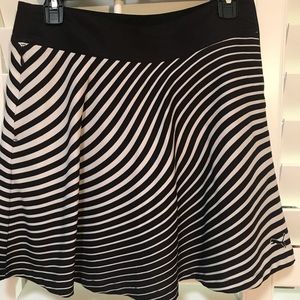 Women’s golf skort slightly use